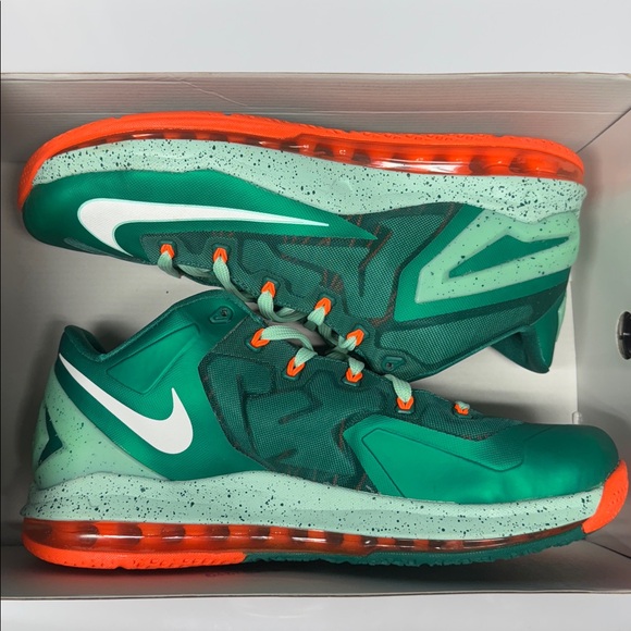 Men’s Nike Air Max Lebron XI Low sneakers mystic green - Picture 6 of 6